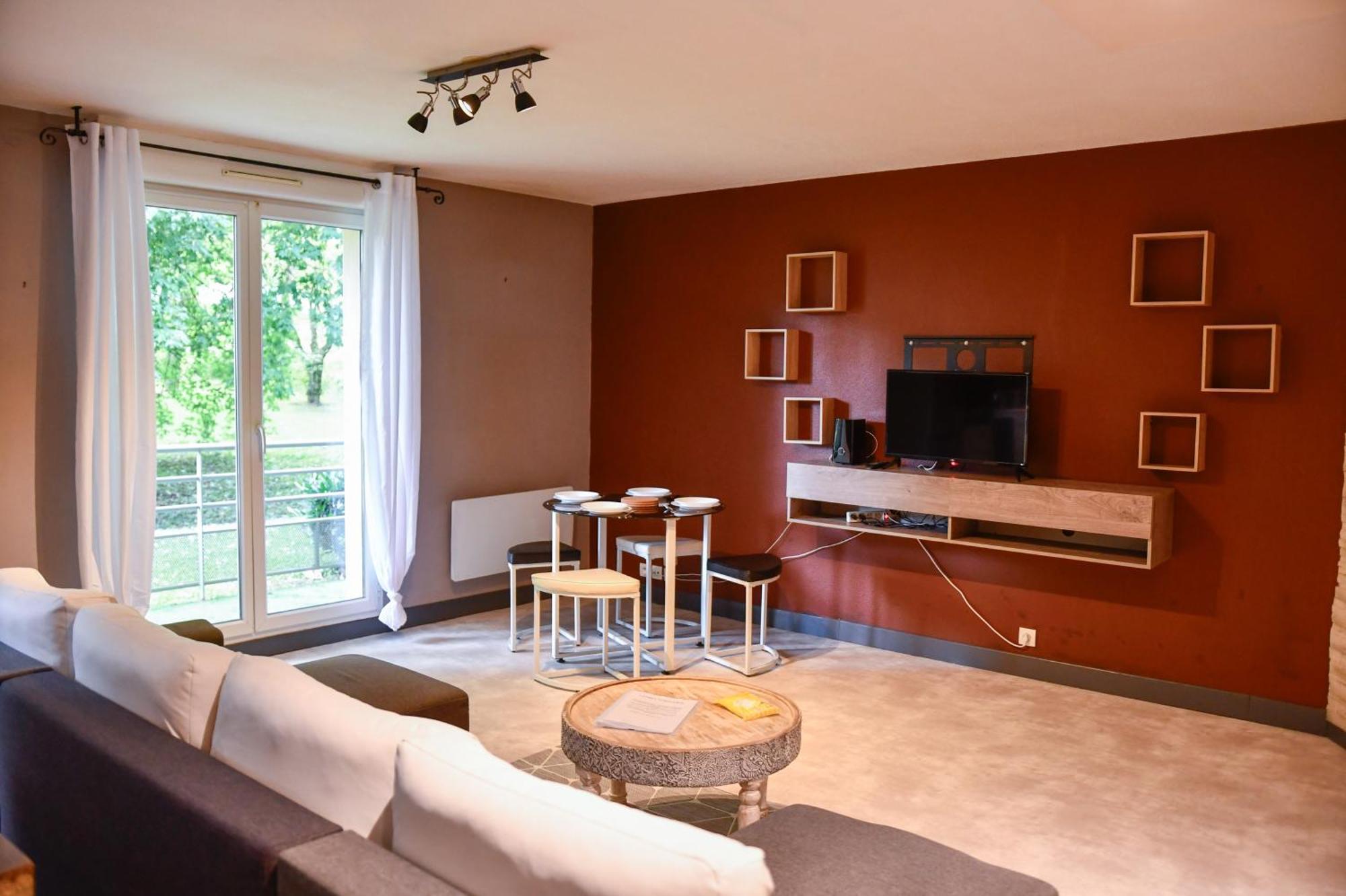 Apartamento Calme Et Terrasse Privee Pres De Vichy Bellerive-sur-Allier Exterior foto