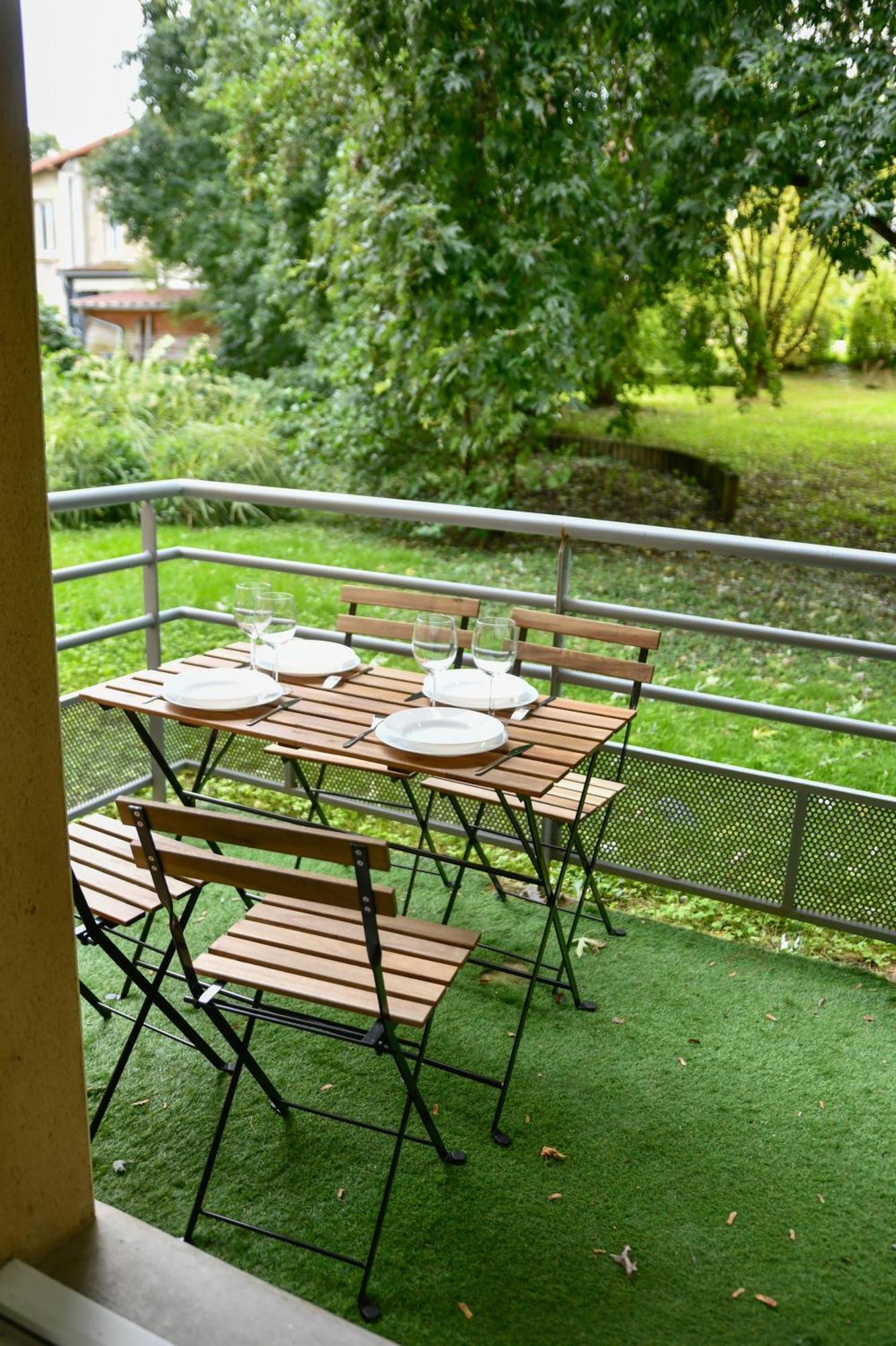 Apartamento Calme Et Terrasse Privee Pres De Vichy Bellerive-sur-Allier Exterior foto